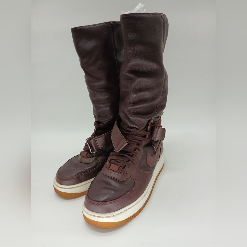 Nike boots, size 10